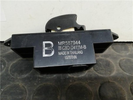 Botonera Puerta Trasera Derecha Mitsubishi ASX 1 8 DI-D 