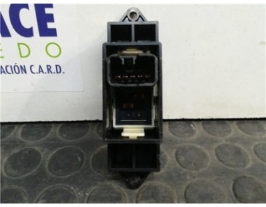 Botonera Puerta Trasera Derecha Mitsubishi ASX 1 8 DI-D 