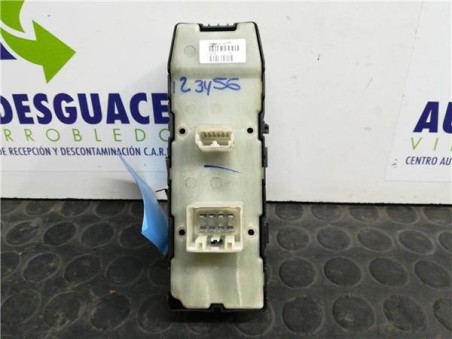 Botonera Puerta Delantera Izquierda Chrysler SEBRING BERLINA 2 0 CRD 