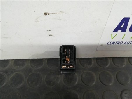 Botonera Puerta Trasera Izquierda Kia VENGA 1 6 CRDi 