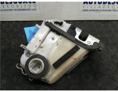 Cerradura Puerta Trasera Izquierda Toyota PRIUS 1 8 16V 