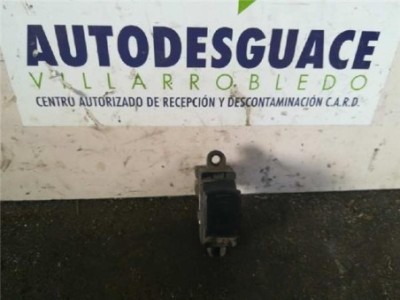 Botonera Puerta Trasera Izquierda Nissan NAVARA PICK-UP 2 5 dCi D
