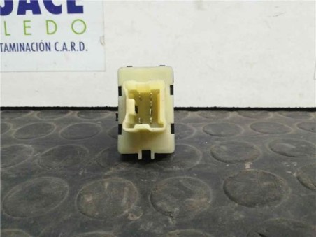 Botonera Puerta Trasera Derecha Renault CAPTUR 0 9 TCE 