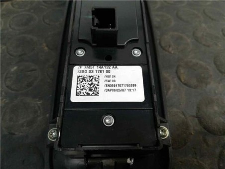 Botonera Puerta Delantera Izquierda Ford FOCUS C-MAX 1 8 TDCi Turbodiesel 