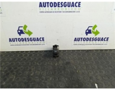 Botonera Puerta Trasera Derecha Toyota PRIUS 1 8 16V 