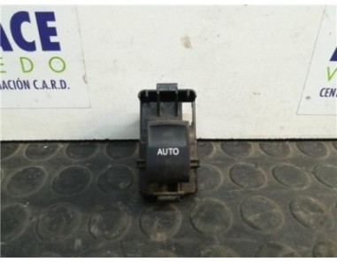 Botonera Puerta Trasera Derecha Toyota PRIUS 1 8 16V 