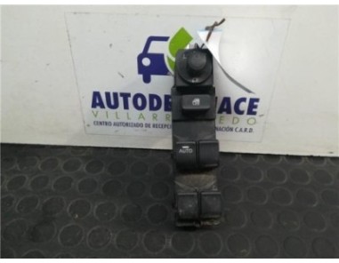 Botonera Puerta Delantera Izquierda Mazda 2 LIM  1 5 16V 