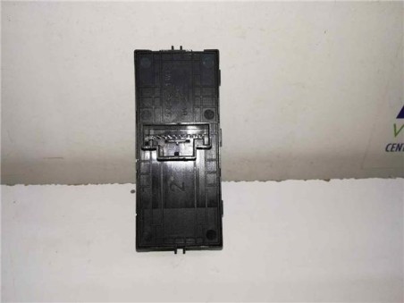 Botonera Puerta Delantera Izquierda Seat IBIZA 1 0 TSI 