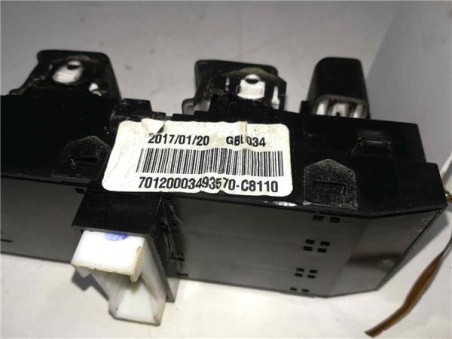 Botonera Puerta Delantera Izquierda Hyundai I20 1 2 16V 