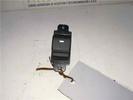 Botonera Puerta Trasera Derecha Hyundai I20 1 2 16V 