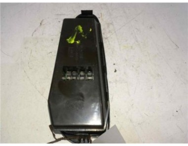 Botonera Puerta Delantera Derecha Hyundai COUPE 1 6 16V  Botonera Puerta Delantera Derecha Hyundai COUPE 1 6 16V