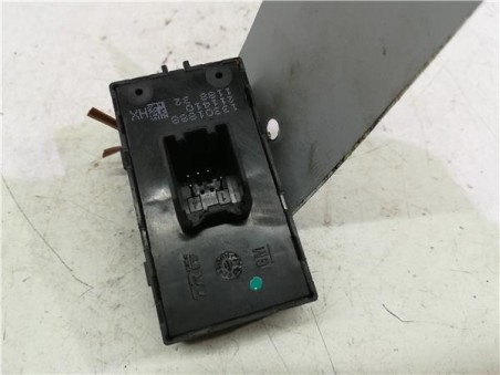 Botonera Puerta Trasera Derecha Opel ASTRA J SPORTS TOURER 1 7 16V CDTI 