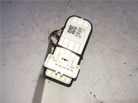 Botonera Puerta Trasera Derecha Mazda 3 LIM  2 2 Turbodiesel 