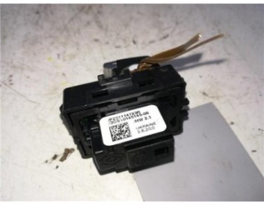 Botonera Puerta Trasera Izquierda Renault CAPTUR II 1 3 TCE 