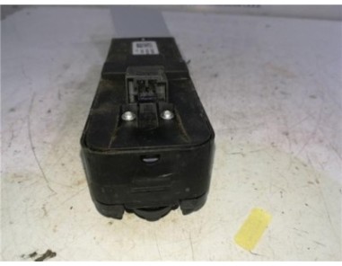 Botonera Puerta Delantera Izquierda Volvo XC70 2 4 D 