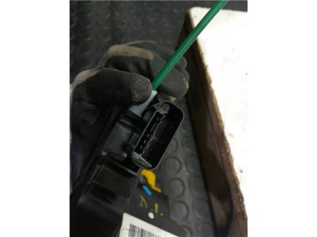 Cerradura Puerta Delantera Izquierda Hyundai I30 1 6 CRDi 