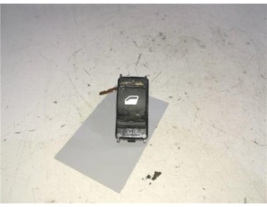 Botonera Puerta Trasera Izquierda Peugeot 308 1 5 