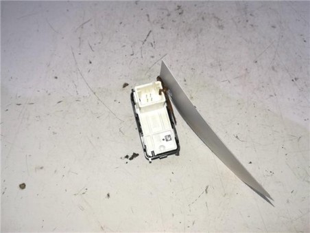 Botonera Puerta Trasera Izquierda Peugeot 308 1 5 