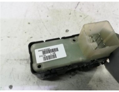 Botonera Puerta Trasera Derecha Dodge AVENGER 2 0 16V CRD 