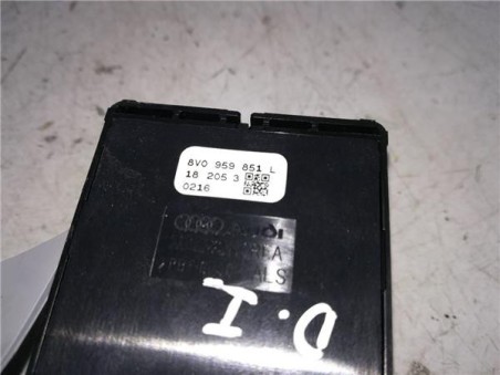 Botonera Puerta Delantera Izquierda Audi A3 SEDÁN 1 6 TDI 