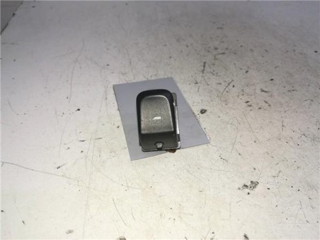 Botonera Puerta Trasera Derecha Audi A4 BER  2 0 16V TDI 