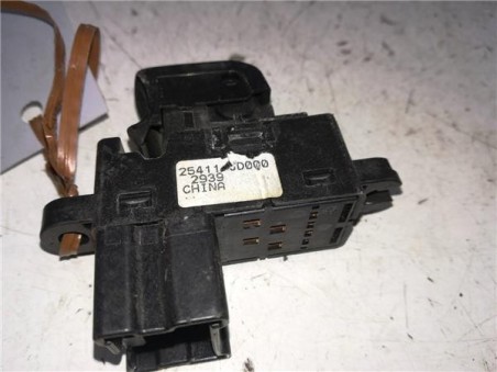 Botonera Puerta Trasera Izquierda Nissan QASHQAI+2 2 0 dCi Turbodiesel 