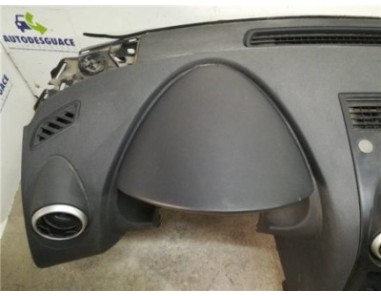 Salpicadero Nissan QASHQAI+2 2 0 dCi Turbodiesel 