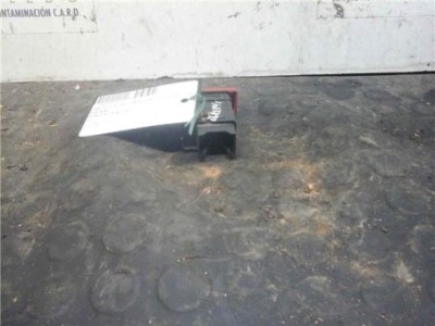 Interruptor Luces Emergencia Land Rover FREELANDER 2 0 Td4