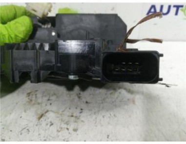 Cerradura Puerta Delantera Derecha Opel CORSA E 1 4 16V CAT bivalent  Gasolina / GPL 