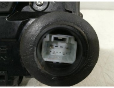 Cerradura Puerta Trasera Izquierda Toyota VERSO 2 0 D-4D 