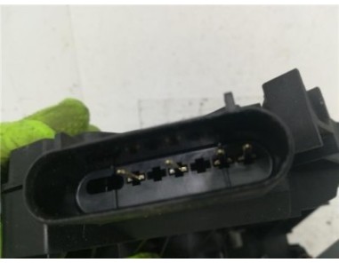 Cerradura Puerta Trasera Izquierda Ford C-Max  1 5 Titanium [1 5 Ltr  - 88 kW TDCi CAT]