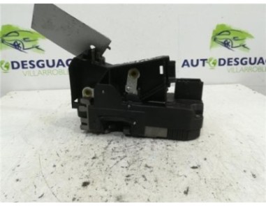 Cerradura Puerta Delantera Derecha Renault TRAFIC COMBI 2 0 dCi D 