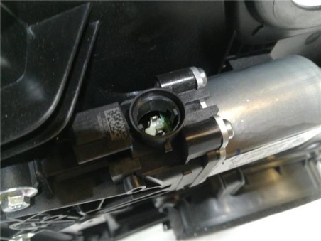 Elevalunas Electrico Trasero Derecho Hyundai ELANTRA Sedán  1 6 CRDi