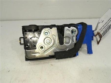 Cerradura Puerta Delantera Derecha Hyundai ELANTRA Sedán  1 6 CRDi