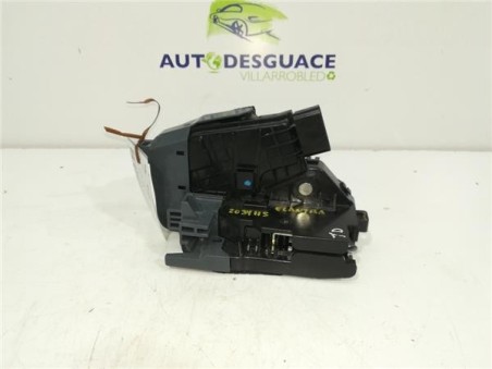 Cerradura Puerta Trasera Derecha Hyundai ELANTRA Sedán  1 6 CRDi