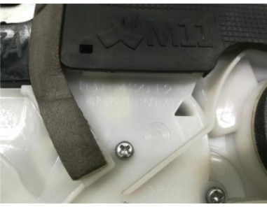 Cerradura Puerta Trasera Izquierda Toyota YARIS  1 0