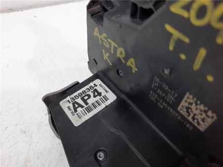 Cerradura Puerta Trasera Izquierda Opel Astra K Berlina 5p  1 6 Dynamic Start/Stop [1 6 Ltr  - 118 kW Biturbo CDTI DPF]