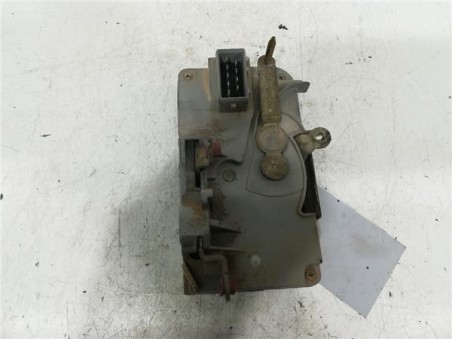 Cerradura Puerta Delantera Izquierda Peugeot 806  1 9 SRDT [1 9 Ltr  - 68 kW Turbodiesel]