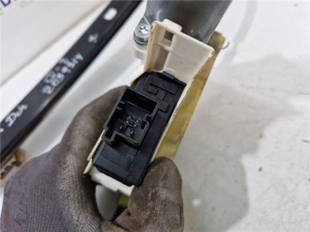 Elevalunas Electrico Trasero Derecho Audi Q7  3 0 TDI V6 Advance quattro  [3 0 Ltr  - 176 kW V6 24V TDI]