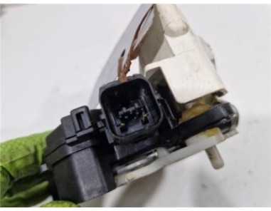 Cerradura Puerta Trasera Izquierda Mitsubishi Outlander  2 2 DI-D Kaiteki Plus [2 2 Ltr  - 115 kW DI-D CAT]