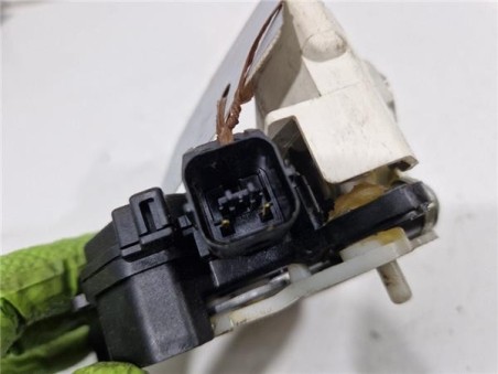 Cerradura Puerta Trasera Izquierda Mitsubishi Outlander  2 2 DI-D Kaiteki Plus [2 2 Ltr  - 115 kW DI-D CAT]