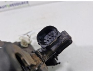 Cerradura Puerta Trasera Derecha BMW Serie 3 Berlina  2 0 320d [2 0 Ltr  - 110 kW 16V Diesel CAT]