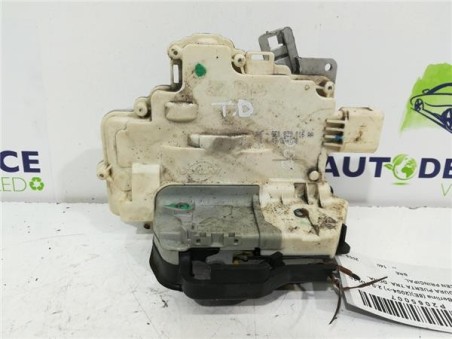 Cerradura Puerta Trasera Derecha Audi A4 Berlina  2 0 TDI 16V  [2 0 Ltr  - 103 kW TDI]