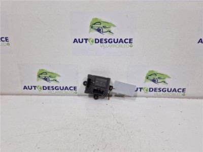 CENTRALITA CIERRE PUERTA DELANTERA IZQUIERDA Land Rover Discovery 4  3 0 SDV6 HSE [3 0 Ltr  - 180 kW TD V6 CAT]