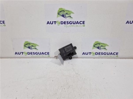 CENTRALITA CIERRE PUERTA TRASERA DERECHA Land Rover Discovery 4  3 0 SDV6 HSE [3 0 Ltr  - 180 kW TD V6 CAT]