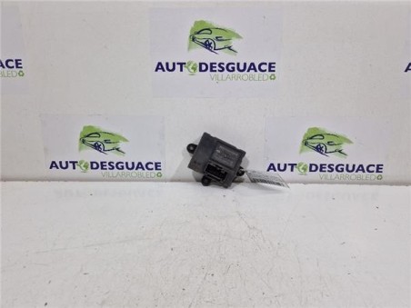 CENTRALITA CIERRE PUERTA TRASERA IZQUIERDA Land Rover Discovery 4  3 0 SDV6 HSE [3 0 Ltr  - 180 kW TD V6 CAT]