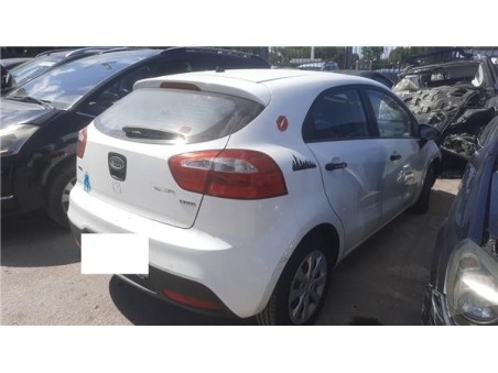 Volante Kia Rio  1 4 Concept [1 4 Ltr  - 66 kW CRDi CAT]