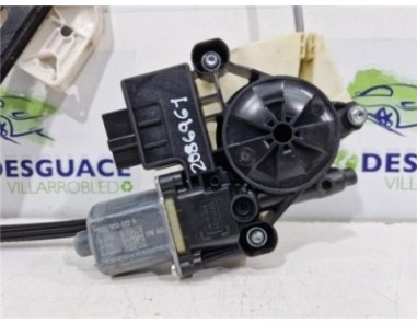 Elevalunas Electrico Trasero Derecho Seat Leon ST 5F8  1 6 Reference [1 6 Ltr  - 81 kW TDI]