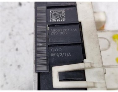 Cerradura Puerta Delantera Derecha Mercedes-Benz Sprinter II Furgón  2 1 413/414/416/510/511/513/514/516 CDI  [2 1 Ltr  - 70 kW