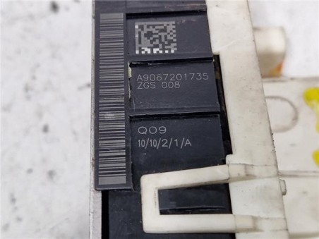 Cerradura Puerta Delantera Derecha Mercedes-Benz Sprinter II Furgón  2 1 413/414/416/510/511/513/514/516 CDI  [2 1 Ltr  - 70 kW